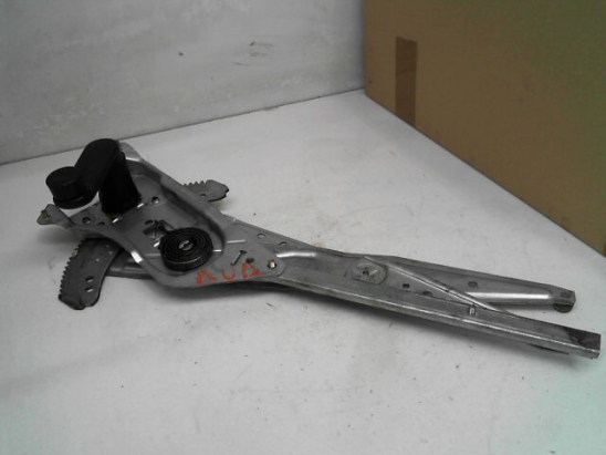 MECANISME LEVE-GLACE AVD