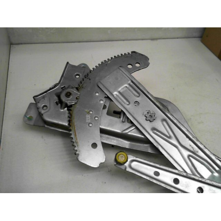 MECANISME LEVE-GLACE AVD