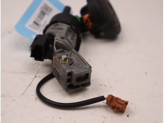 Antivol de direction occasion PEUGEOT PARTNER II Phase 3 - 1.6 BlueHDI 120ch