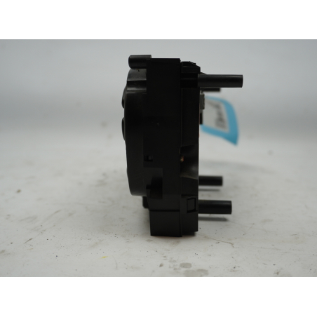Commande de chauffage occasion PEUGEOT 307 Phase 1 - 1.6i 16v