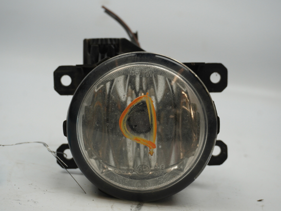 PHARE ANTIBROUILLARD AVD