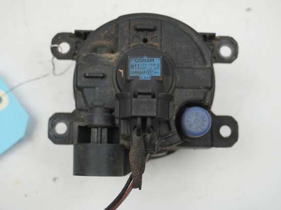 PHARE ANTIBROUILLARD AVD