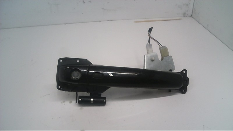 Poignee ext porte avg occasion SUZUKI SWIFT III Phase 1 - 1.6 VVT 125ch