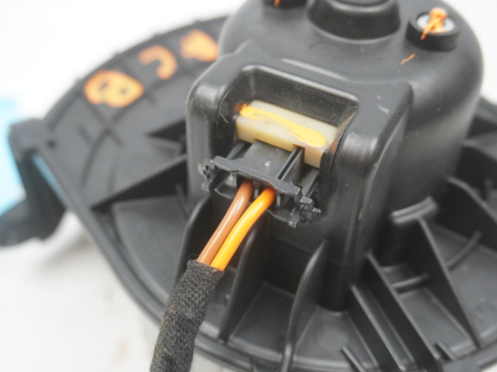 VENTILATEUR DE CHAUFFAGE