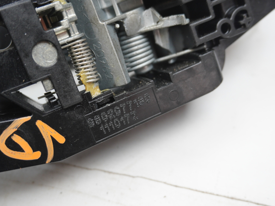 POIGNEE EXT PORTE AVD