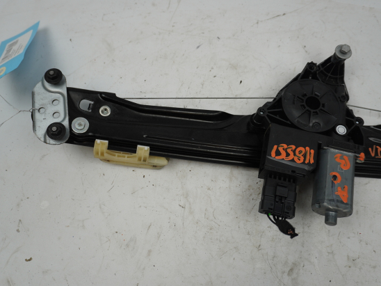 MECANISME+MOTEUR LEVE-GLACE AVD