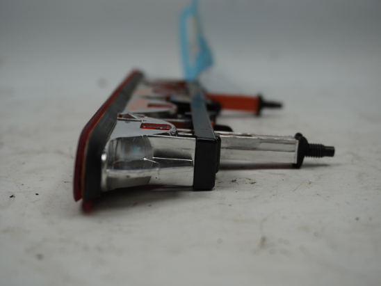 FEUX STOP SUPPLEMENTAIRE