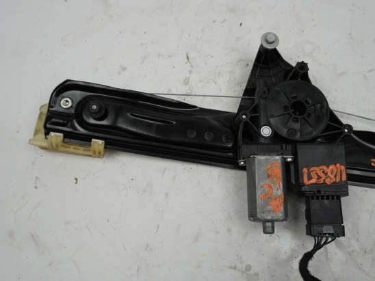 MECANISME+MOTEUR LEVE-GLACE ARG