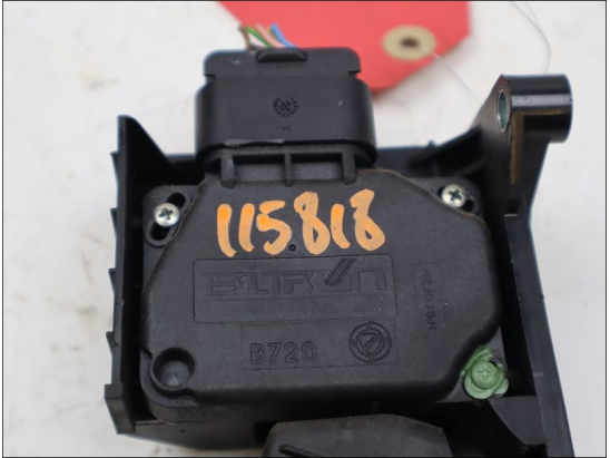 POTENTIOMETRE ACCELERATEUR