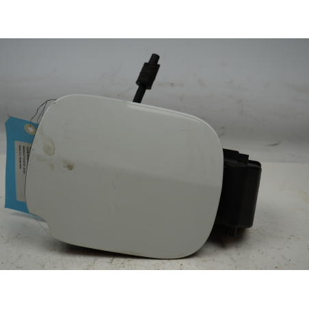 VOLET DE TRAPPE CARBURANT