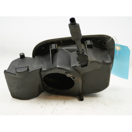 VOLET DE TRAPPE CARBURANT