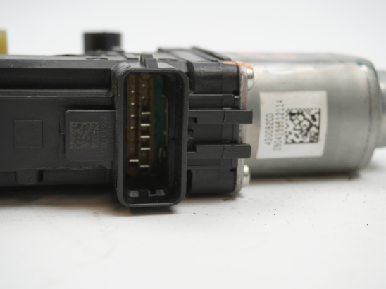 MOTEUR LEVE-VITRE ARD