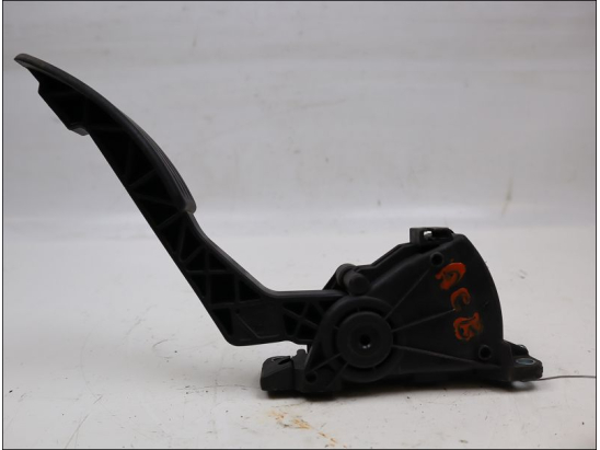 POTENTIOMETRE ACCELERATEUR