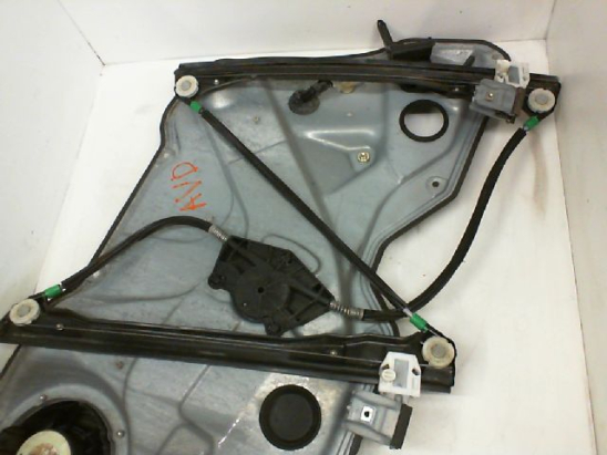 MECANISME LEVE-GLACE AVD