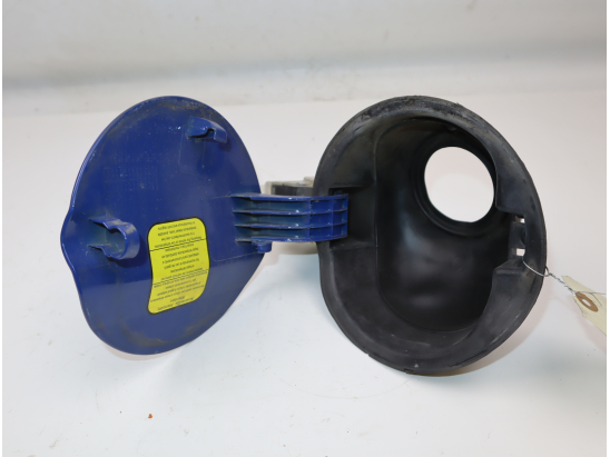 VOLET DE TRAPPE CARBURANT