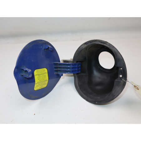 VOLET DE TRAPPE CARBURANT