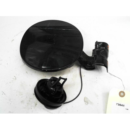 VOLET DE TRAPPE CARBURANT