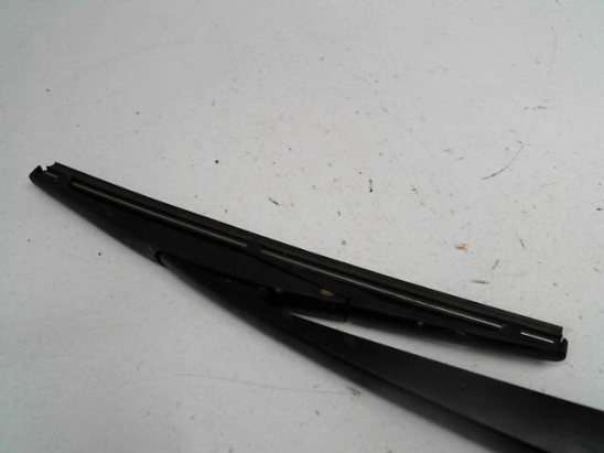 Bras essuie-glace arrière occasion CITROEN C4 AIRCROSS Phase 1 - 1.6 e-HDI 115ch