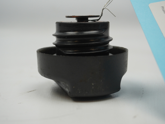 BOUCHON RESERVOIR A CARBURANT