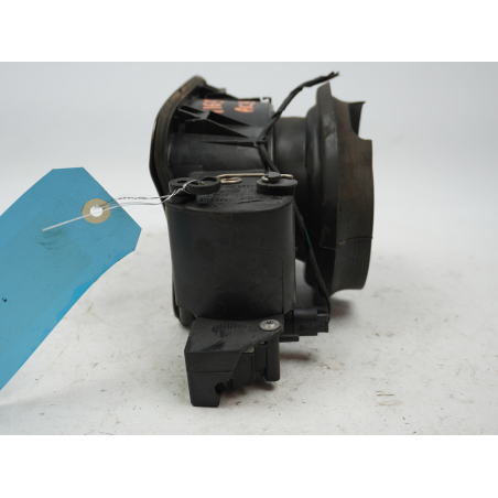 VOLET DE TRAPPE CARBURANT