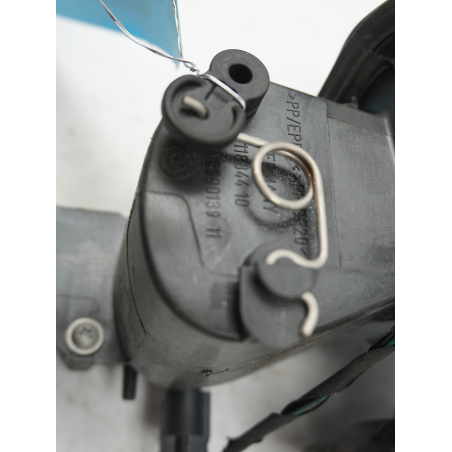 VOLET DE TRAPPE CARBURANT