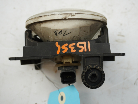 PHARE ANTIBROUILLARD AVD