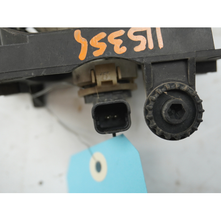 PHARE ANTIBROUILLARD AVD