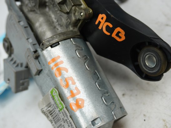 MOTEUR ESSUIE-GLACE AR