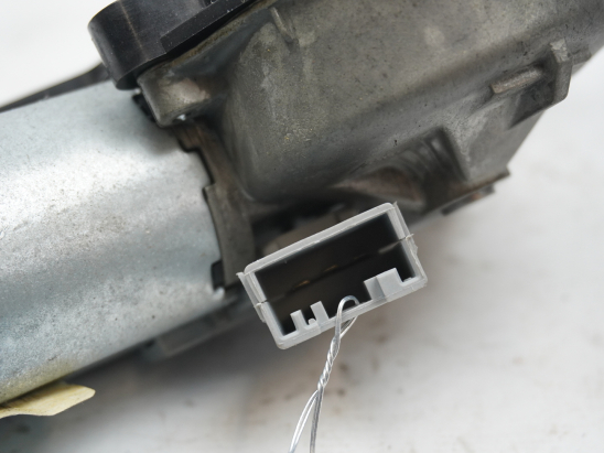 MOTEUR ESSUIE-GLACE AR