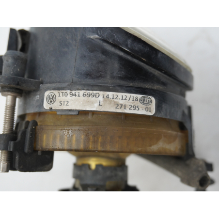 PHARE ANTIBROUILLARD AVG