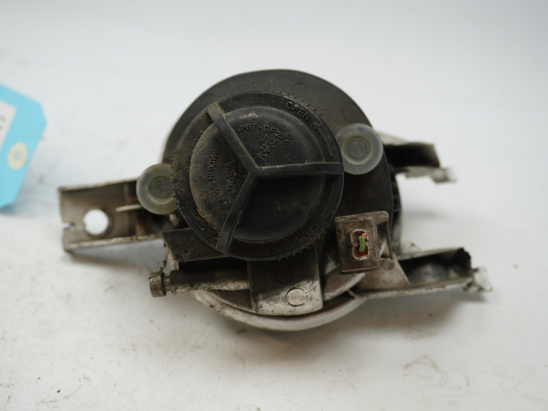 PHARE ANTIBROUILLARD AVD