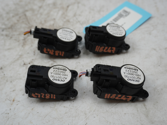 MOTEUR VOLET DE CHAUFFAGE