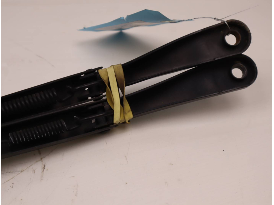 BRAS ESSUIE-GLACE AV