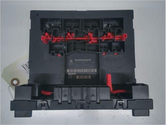 PLATINE FUSIBLE HABITACLE