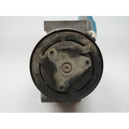 COMPRESSEUR AIR CONDITIONNE