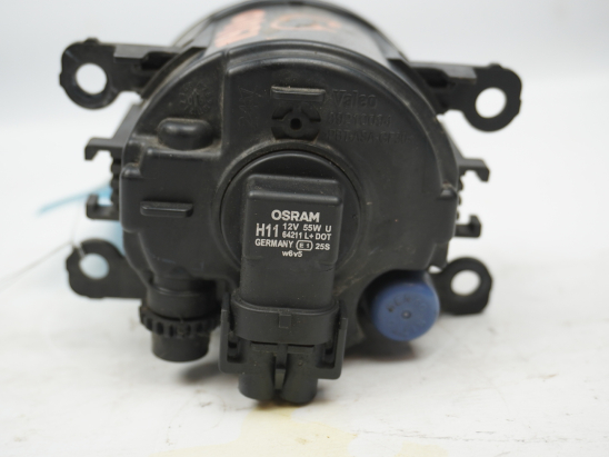 PHARE ANTIBROUILLARD AVG