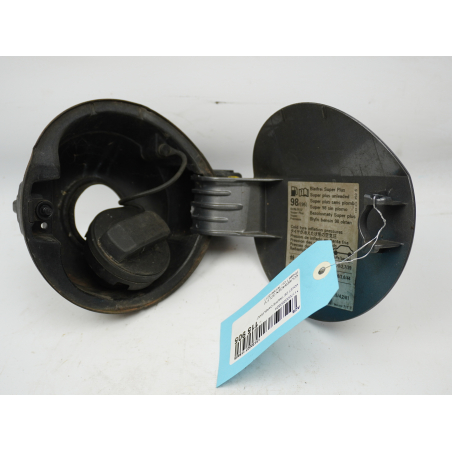 VOLET DE TRAPPE CARBURANT