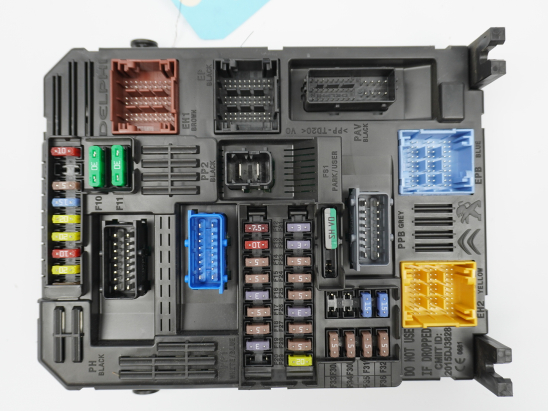 BSI VIERGE occasion PEUGEOT 308 II Phase 2 - 1.2 PureTech 110ch