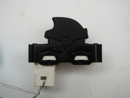 COMMANDE LEVE-GLACE PORTE ARD