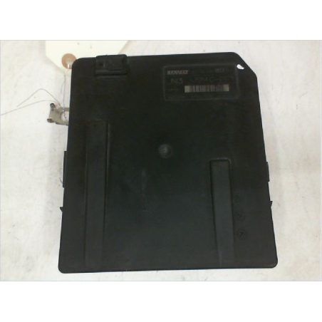 Platine fusible av occasion RENAULT SCENIC II Phase 2 - 2.0 DCI 150ch