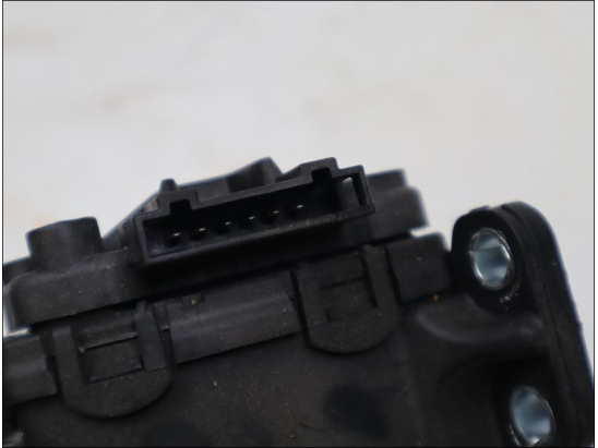 POTENTIOMETRE ACCELERATEUR