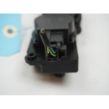 MOTEUR VOLET DE CHAUFFAGE