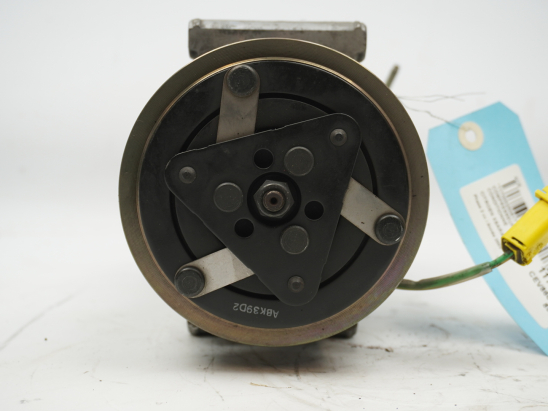 COMPRESSEUR AIR CONDITIONNE