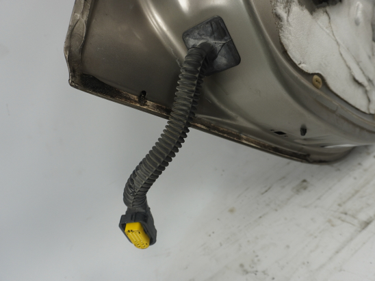 Porte arrière droite occasion RENAULT CLIO III phase 2 ESTATE - 1.5 DCI 70ch