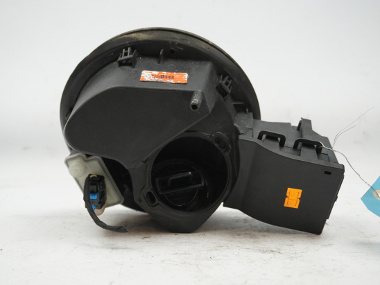 VOLET DE TRAPPE CARBURANT