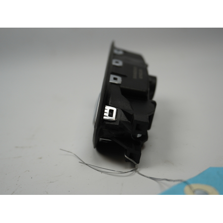 POIGNEE INT PORTE AVD