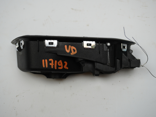 POIGNEE INT PORTE AVD