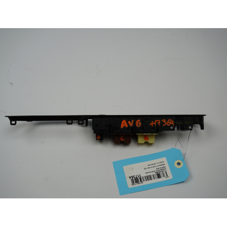 COMMANDE LEVE-GLACE PORTE AVG