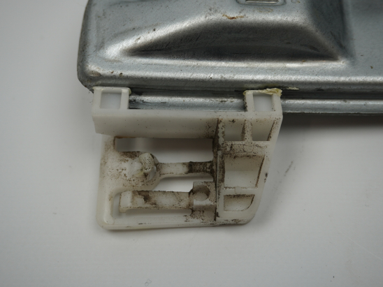 MECANISME+MOTEUR LEVE-GLACE ARG