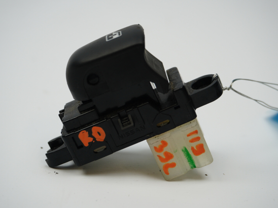 COMMANDE LEVE-GLACE PORTE ARD